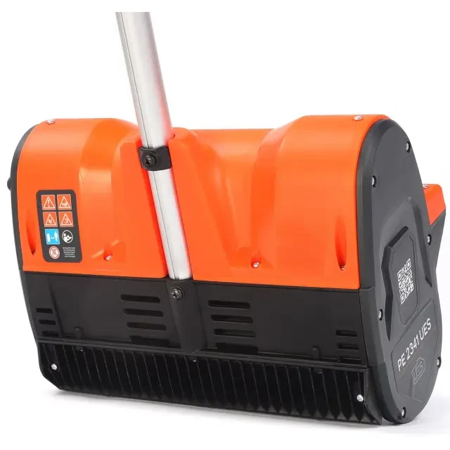 Снегоуборщик аккумуляторный ручной Patriot PE 2341 UES с АКБ 4 Ач + ЗУ 2А