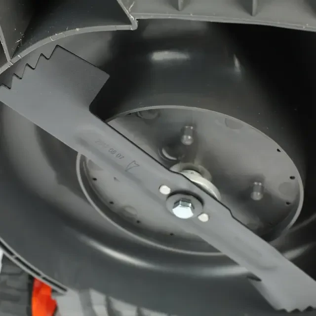 Аккумуляторная газонокосилка Patriot CM 435XL